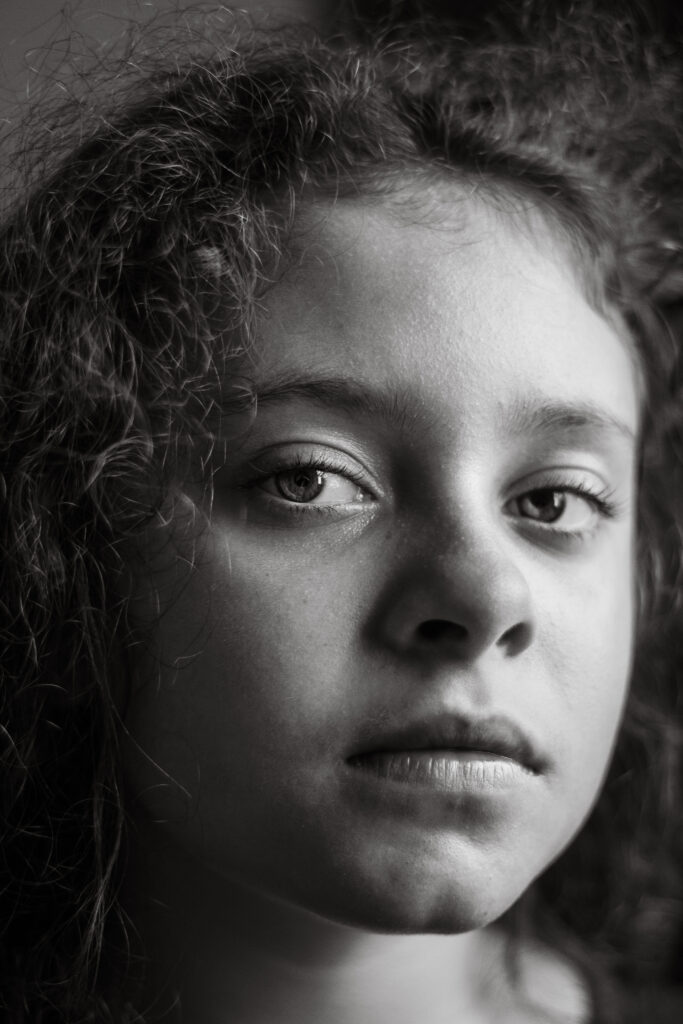 portraits enfants en noir et blanc