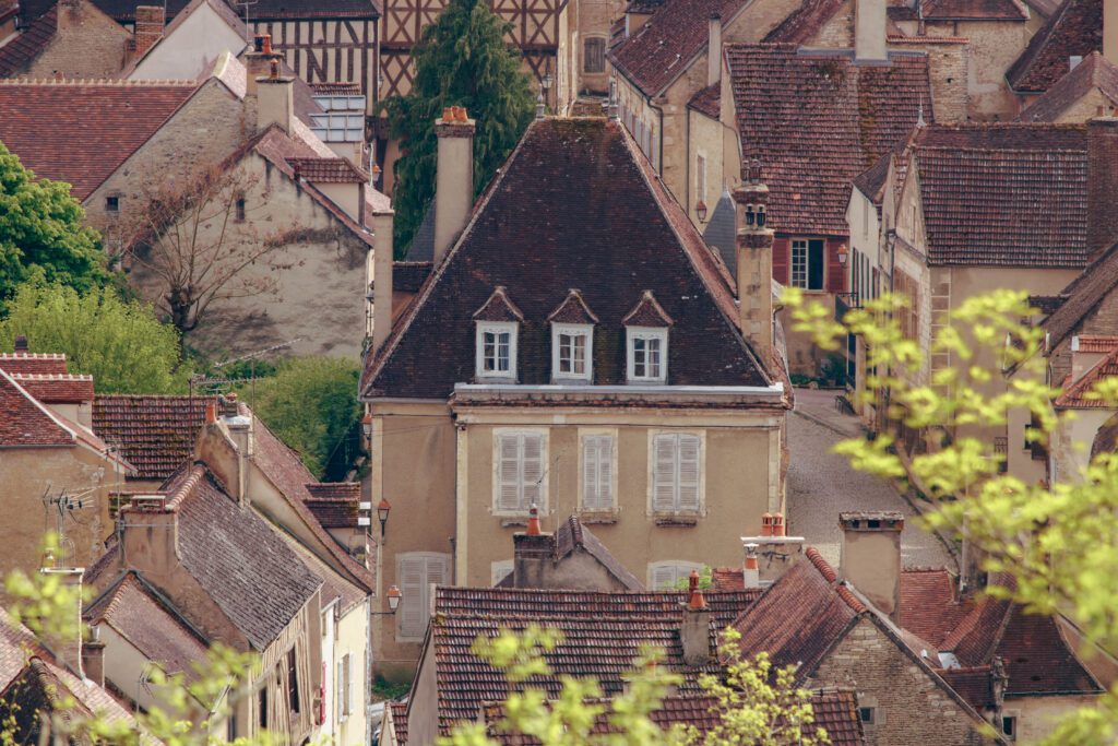 vue de Druyes les belles fontaines prise du chateau lors d'une séance photo