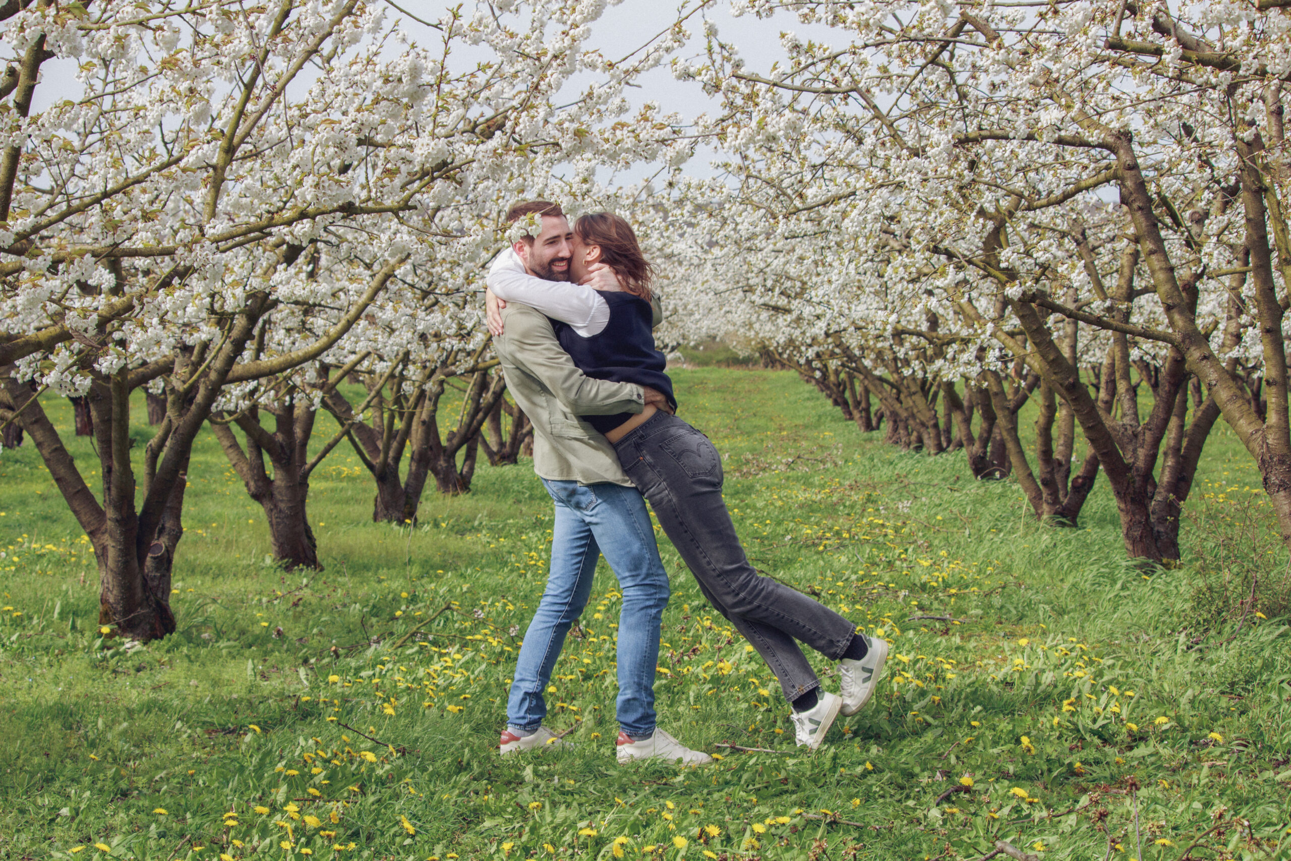 Lire la suite à propos de l’article Séance photo de couple à Auxerre : une idée cadeau pleine de sens pour la Saint-Valentin