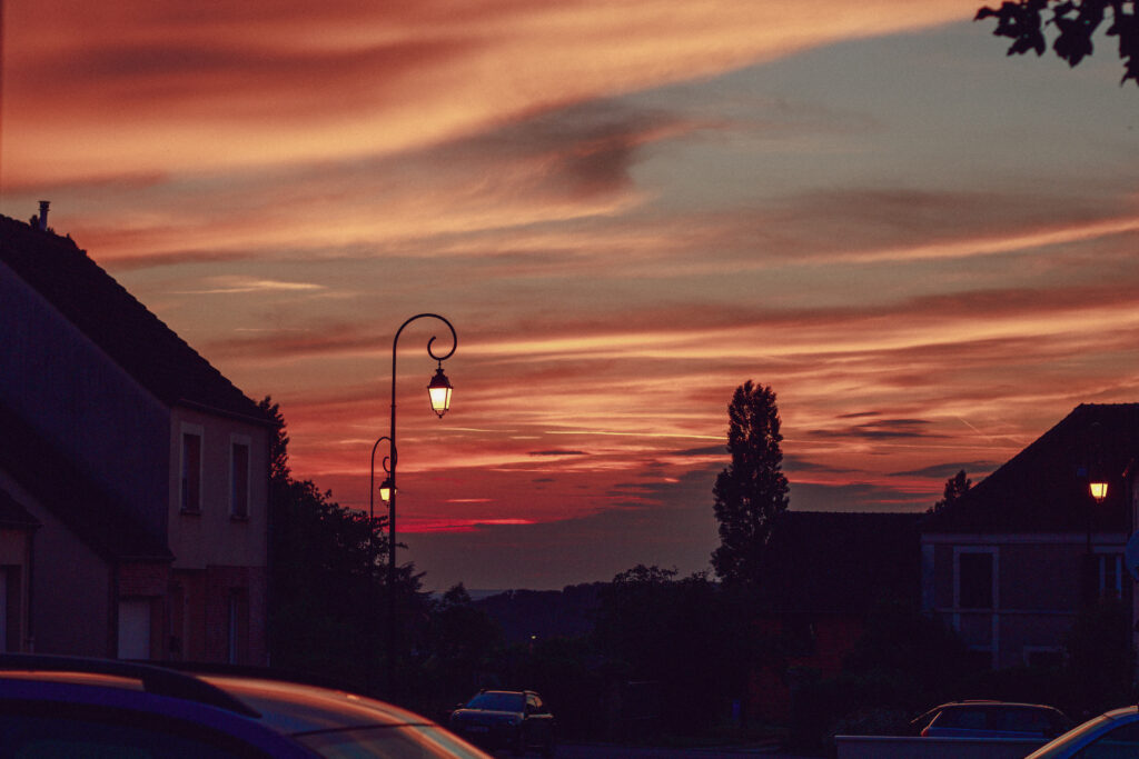 Coucher de soleil coloré, glimmer du mois de Mai.